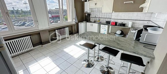 3 chambres Appartement à Lens, France No. 338632 3