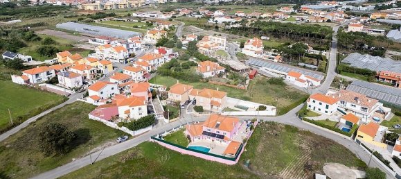 4 bedrooms House in Torres Vedras, Portugal No. 165103 2