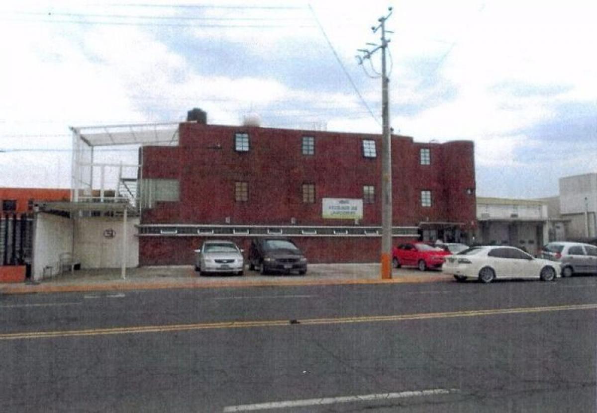 Propriété commerciale à San Buenaventura, Mexico 3200m² No. 199818