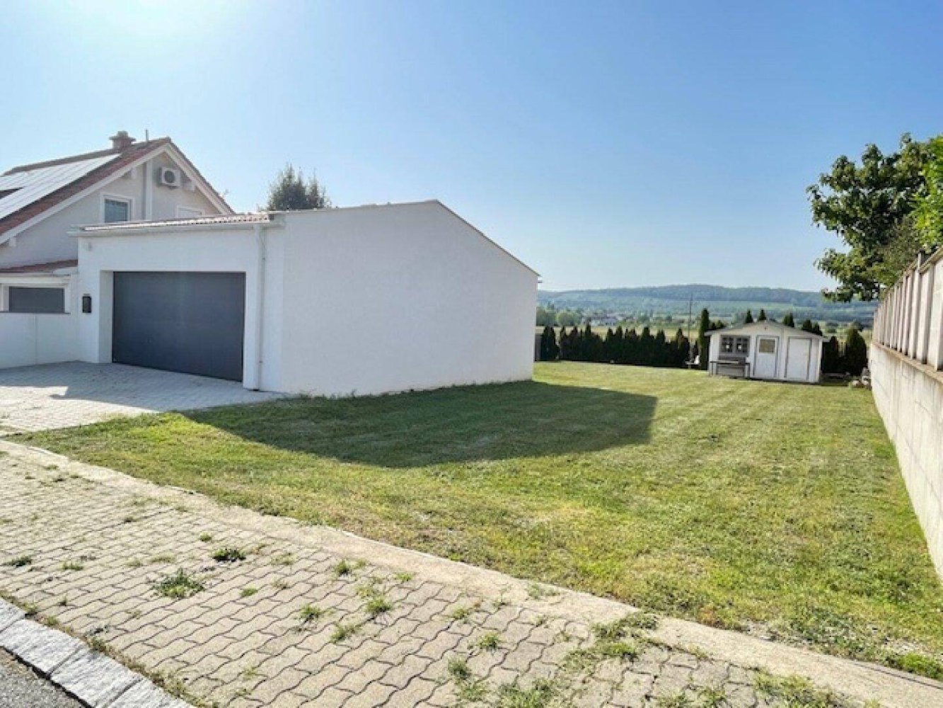 Гараж 569м² в Винден ам Зе, Австрия № 257548