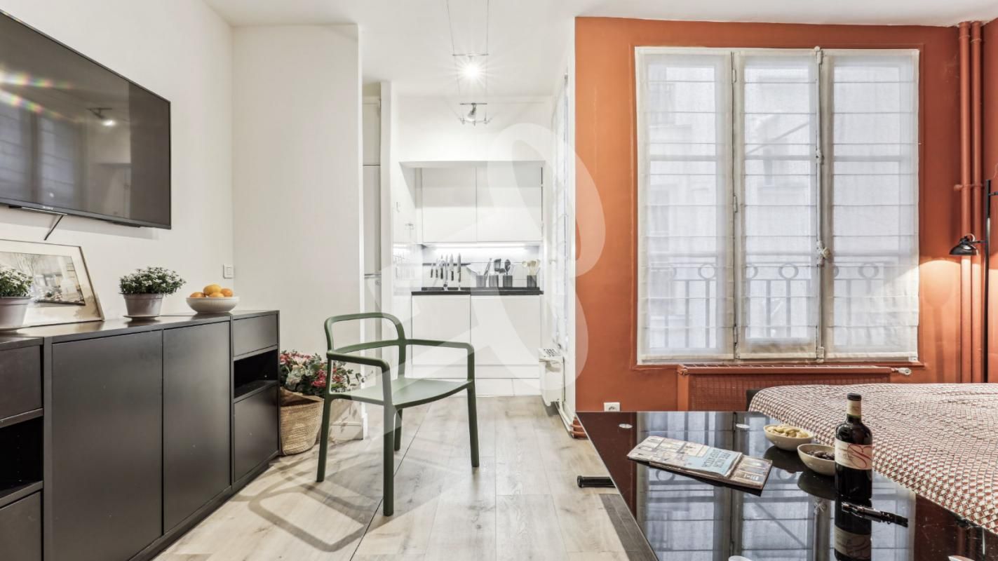 1 bedroom Apartment in Paris, France No. 344536