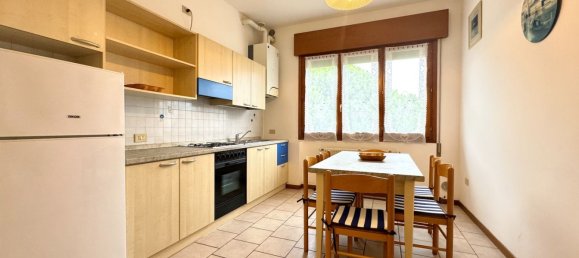 3 rooms Apartment in Jesolo, Italy No. 227072 5