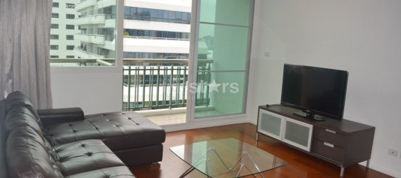 3 bedrooms Condo in Bangkok, Thailand No. 7598 2