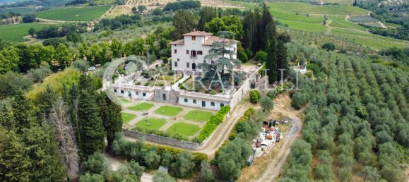 Вилла с 22 спальнями в Понтассьеве, Италия № 79707 24