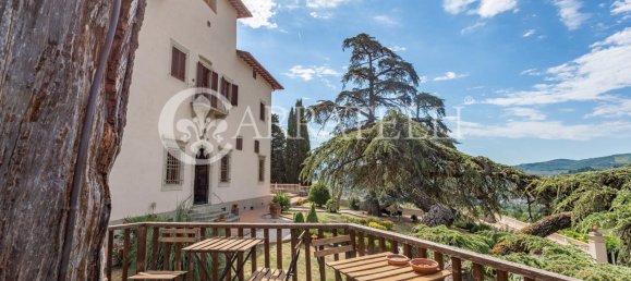 Вилла с 22 спальнями в Понтассьеве, Италия № 79707 32