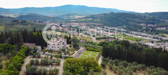 Вилла с 22 спальнями в Понтассьеве, Италия № 79707 36