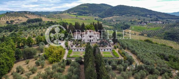 Вилла с 22 спальнями в Понтассьеве, Италия № 79707 38