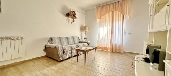 4 rooms Apartment in Gavorrano, Italy No. 232045 11