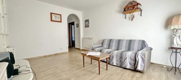 4 rooms Apartment in Gavorrano, Italy No. 232045 12