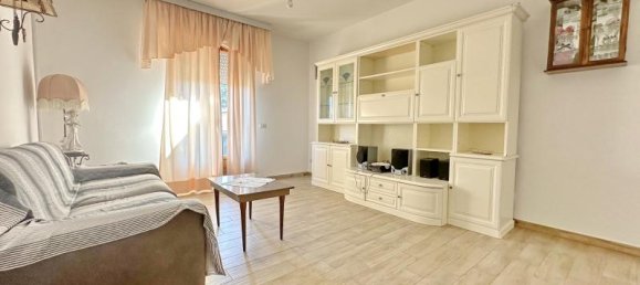 4 rooms Apartment in Gavorrano, Italy No. 232045 8