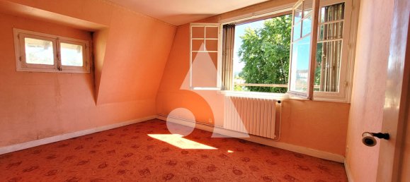 2 bedrooms House in Eaubonne, France No. 352698 5