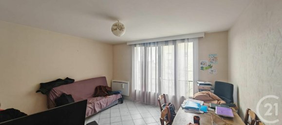 2 bedrooms Apartment in Sainte-Savine, France No. 300530 4