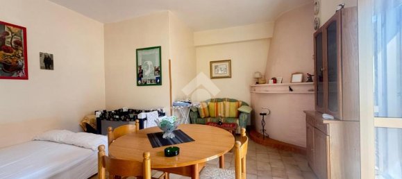 3 Schlafzimmer Wohnung in Corigliano Rossano, Italy, Nr. 297365 11