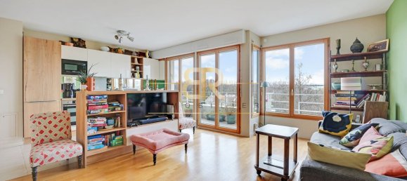3 bedrooms Apartment in Paris, France No. 164420 3