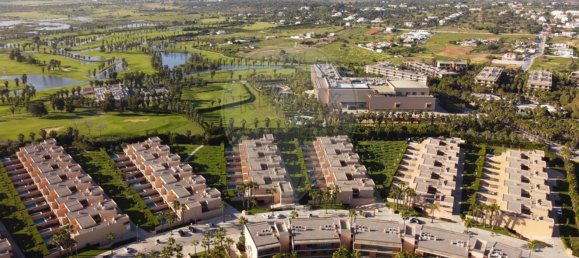 Casa de 4 dormitorios en Guia, Portugal No. 156811 31