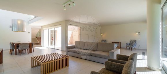 Casa de 4 dormitorios en Guia, Portugal No. 156811 42