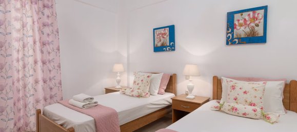 2 chambres Propriété commerciale à Heraklion, Greece No. 8888 9