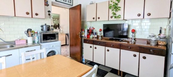 6 rooms Villa in Carrara, Italy No. 45692 14