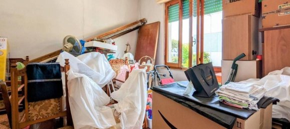 6 rooms Villa in Carrara, Italy No. 45692 37