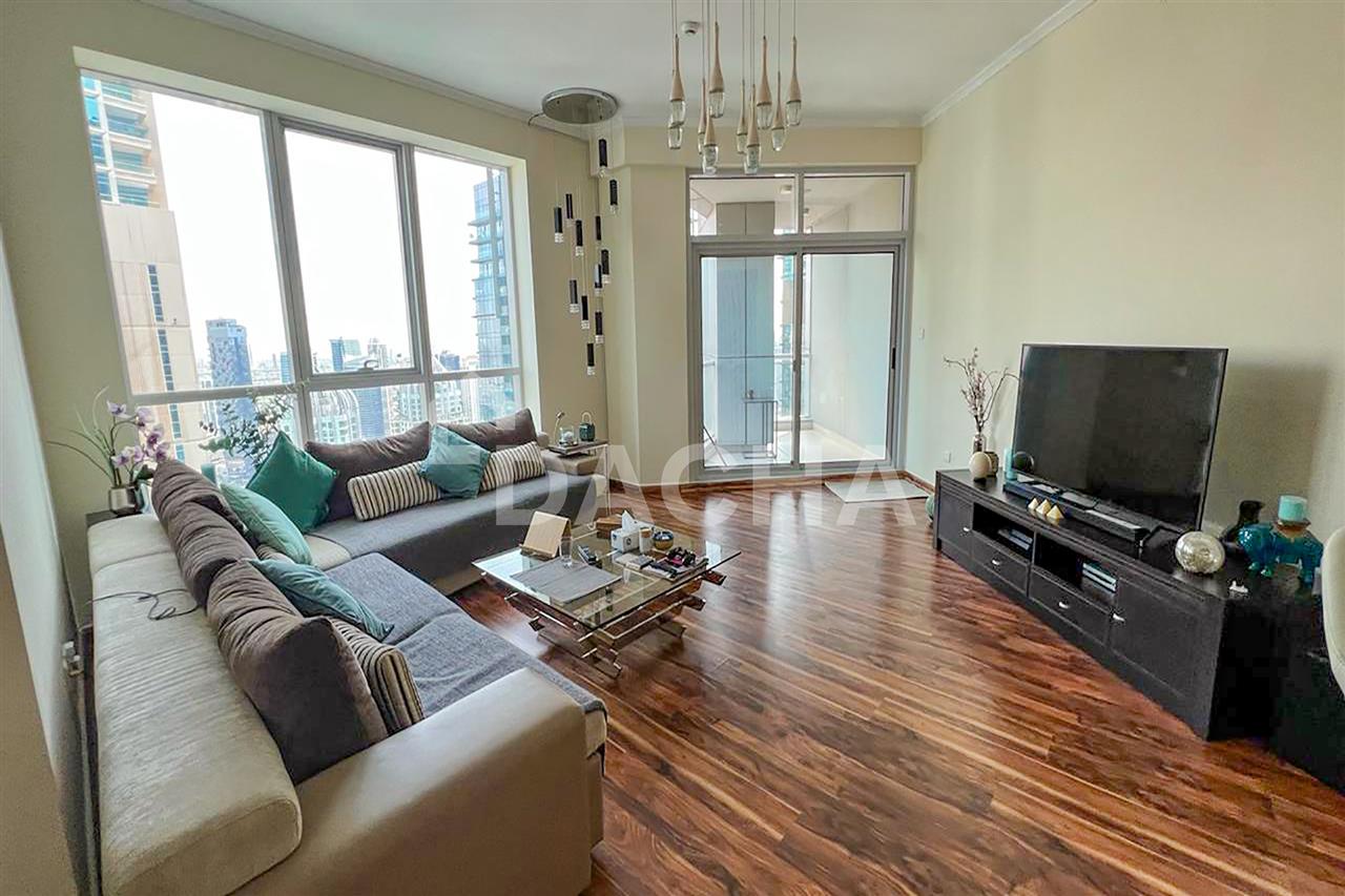 Apartamento de 2 dormitorios en Dubai Marina, UAE No. 27596