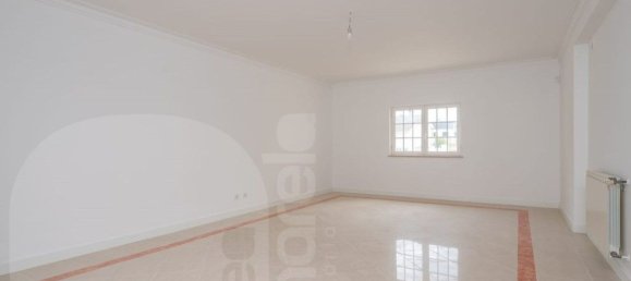 4 bedrooms House in Corroios, Portugal No. 89648 16