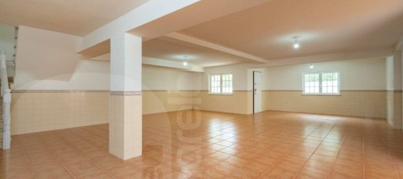 4 bedrooms House in Corroios, Portugal No. 89648 20