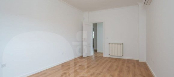 4 bedrooms House in Corroios, Portugal No. 89648 13