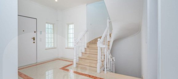 4 bedrooms House in Corroios, Portugal No. 89648 10