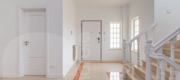 4 bedrooms House in Corroios, Portugal No. 89648 11