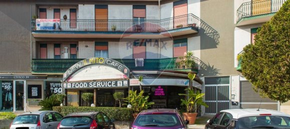 2 bedrooms Apartment in Mascalucia, Italy No. 123509 3