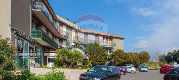 2 bedrooms Apartment in Mascalucia, Italy No. 123509 4