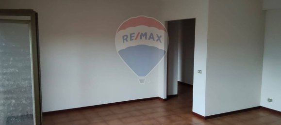 5 rooms Apartment in Giarre, Italy No. 266279 6