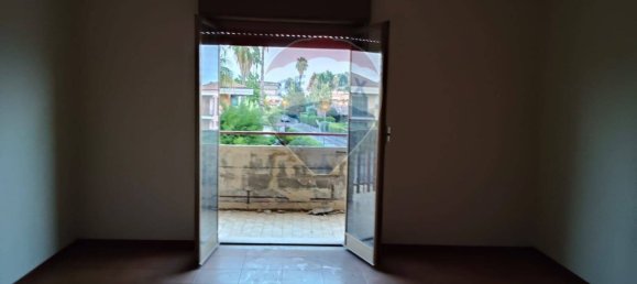 5 rooms Apartment in Giarre, Italy No. 266279 13