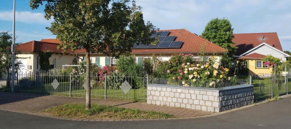 3 bedrooms Bungalow in Kitzingen, Germany No. 224137 3
