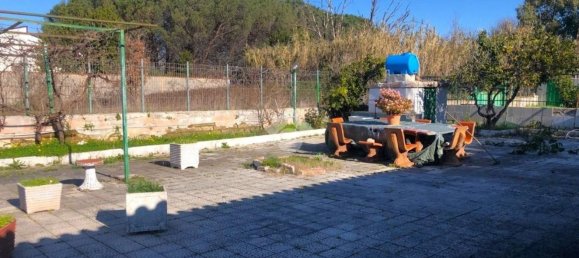 3 rooms Villa in Sessa Aurunca, Italy No. 305275 4