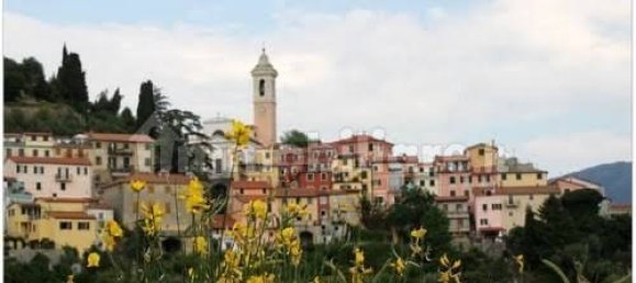 2 bedrooms House in Castiglione Chiavarese, Italy No. 211930 19