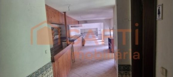  Commercial property in Figueiro dos Vinhos, Portugal No. 265321 13