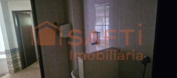  Commercial property in Figueiro dos Vinhos, Portugal No. 265321 10