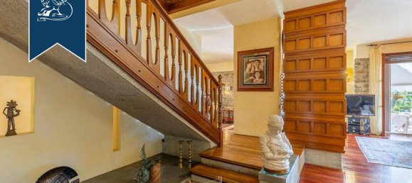 6 bedrooms Villa in Florence, Italy No. 381087 32