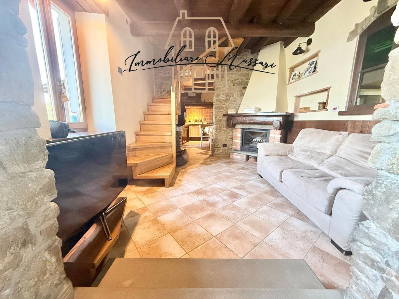 6 غرف نوم منزل في Rocchetta di Vara, Italy رقم 331783