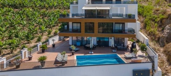 Villa 4+1 à Antalya, Turkey No. 34038 10
