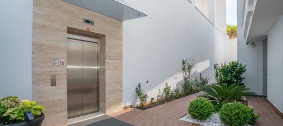 Villa 4+1 à Antalya, Turkey No. 34038 20