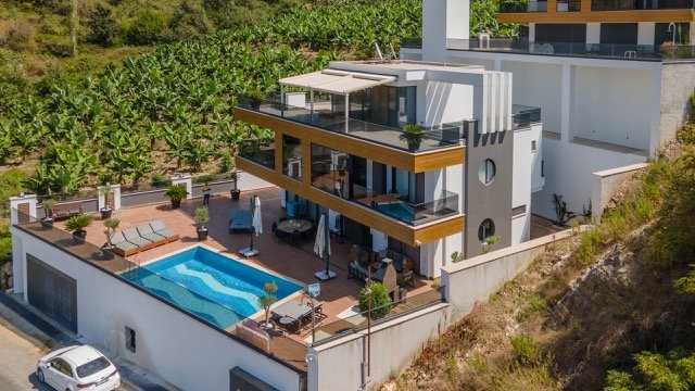 Villa 4+1 à Antalya, Turkey No. 34038