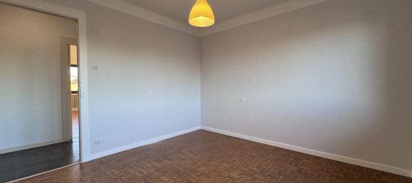 3 bedrooms Apartment in Terville, France No. 231750 14