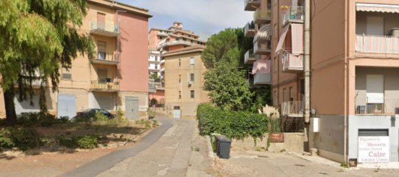 4-salle Appartement à Caltanissetta, Italy No. 221378 2