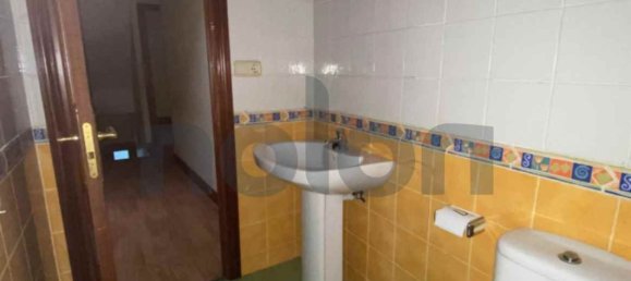 Apartamento de 3 dormitorios en Comunidad Autónoma Vasca, Spain No. 149334 2