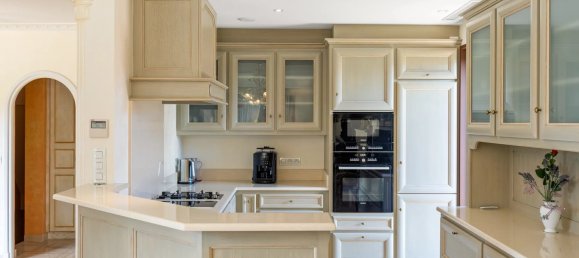 5 Schlafzimmer Villa in Antibes, France, Nr. 1439 8