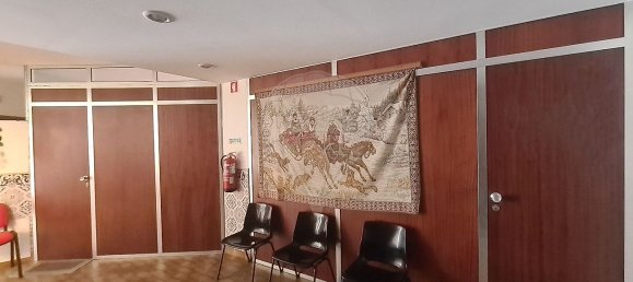 229m² Commercial property in Oliveira de Frades, Portugal No. 42445 5