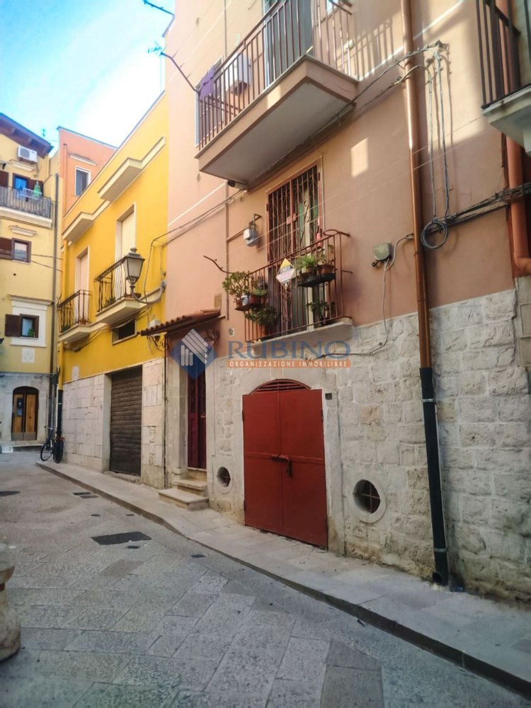 Gebäude in Barletta, Italy 180m², Nr. 290095