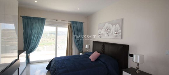 2 bedrooms Penthouse in Mgarr, Malta No. 10776 5